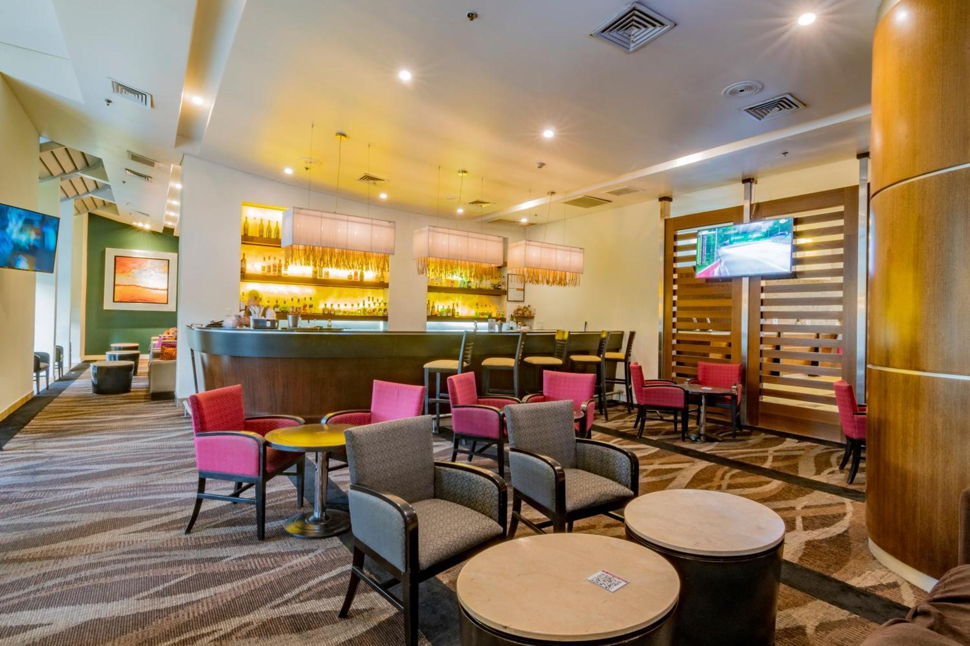 埃莫西约 鲁克那酒店 外观 照片